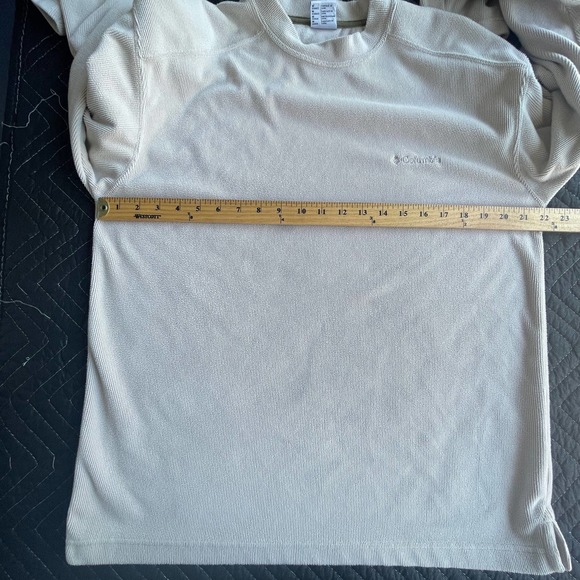 Columbia Shirt Mens Medium Beige Ribbed Long Sleeve Super Soft - Picture 7 of 10